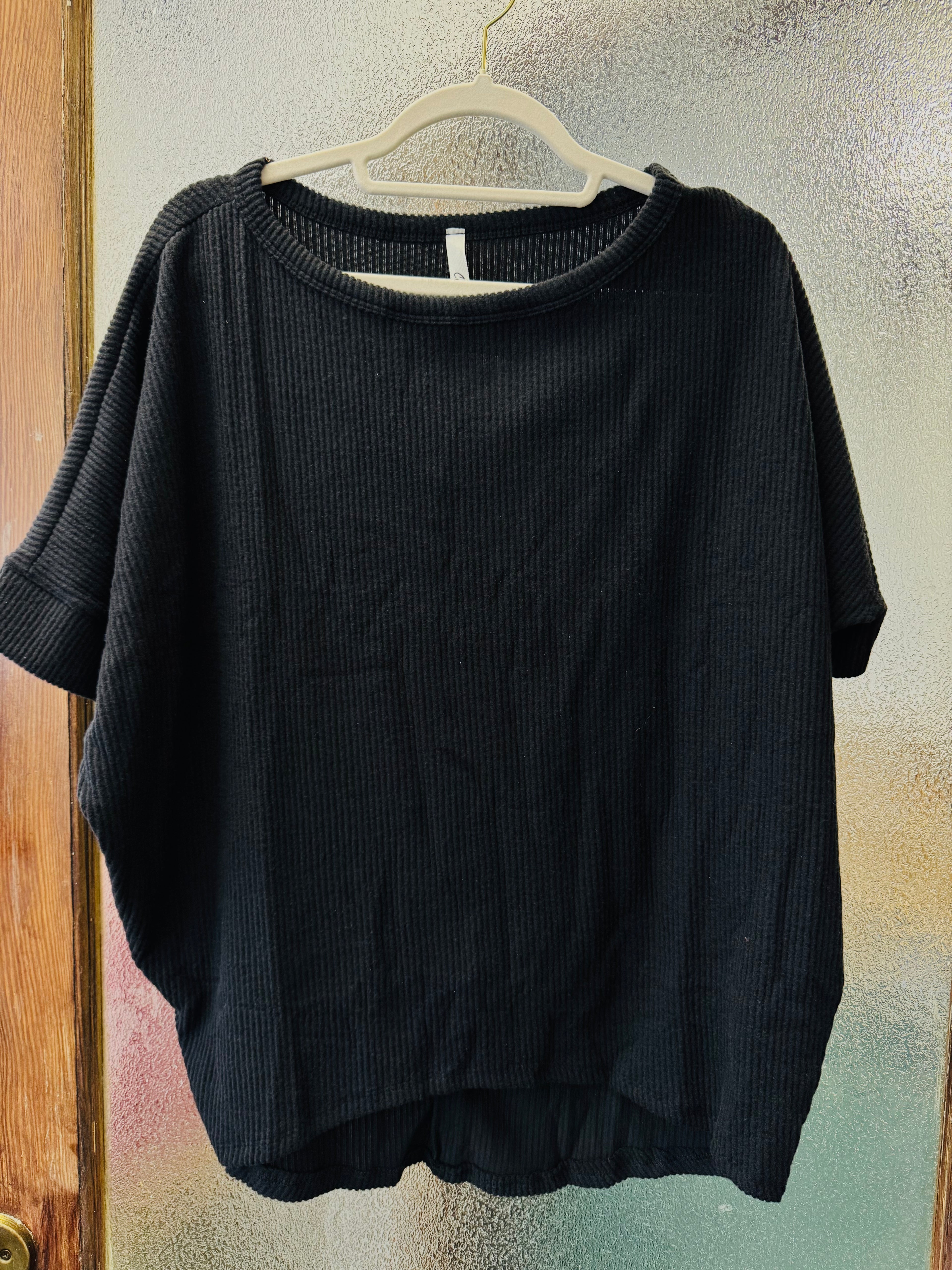 Black Ribbed Top